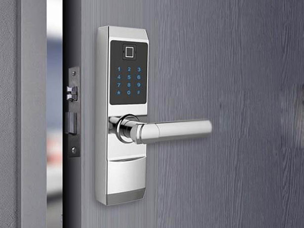 江門安裝指紋鎖(24小時(shí)開鎖公司)